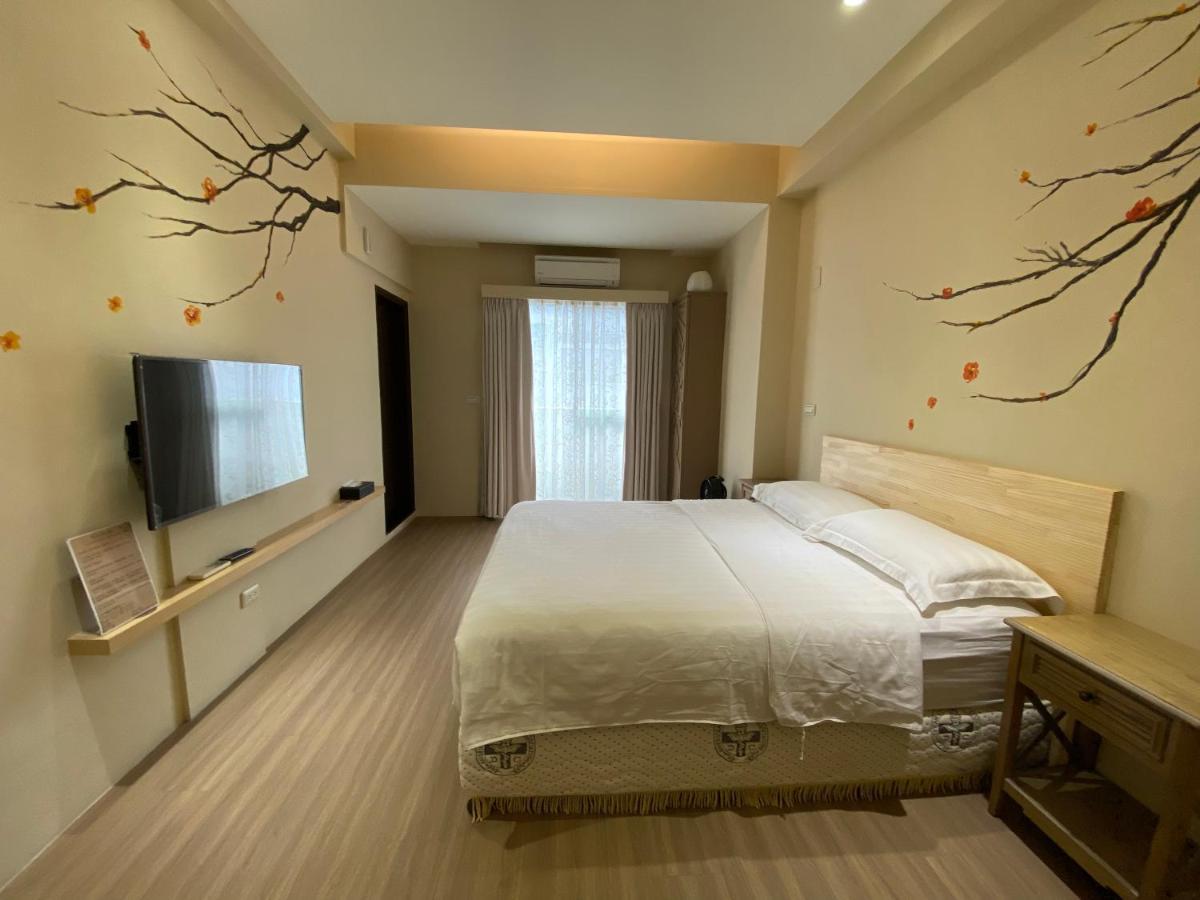 Follow Me B&B T'ai-tung Zewnętrze zdjęcie