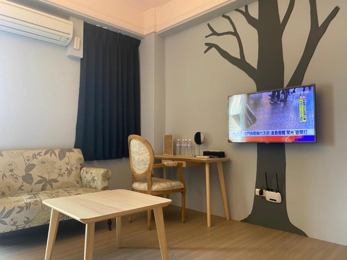 Follow Me B&B T'ai-tung Zewnętrze zdjęcie